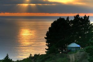 yurt-by-the-ocean - Pacific Yurts Pet friendly yurt rental in Oregon.