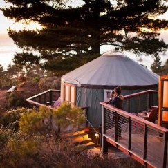 yurts-overlooking-coastline