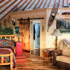 romantic-indoor-yurt