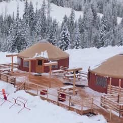 yurt restaurant for apres skiing