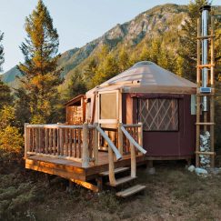 Radius Retreat yurt on a hilltop.