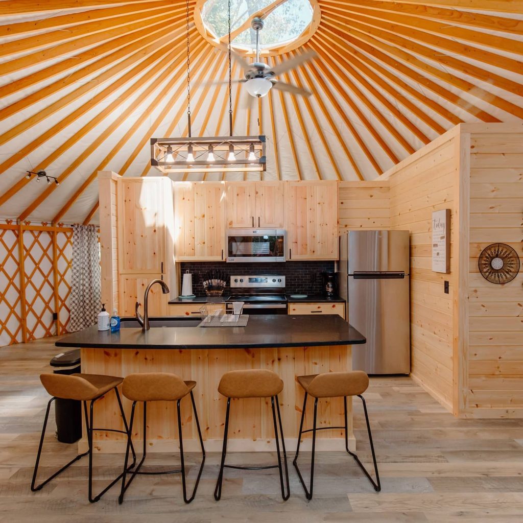 121996756_182407906753384_6948811160241381345_o - Pacific Yurts